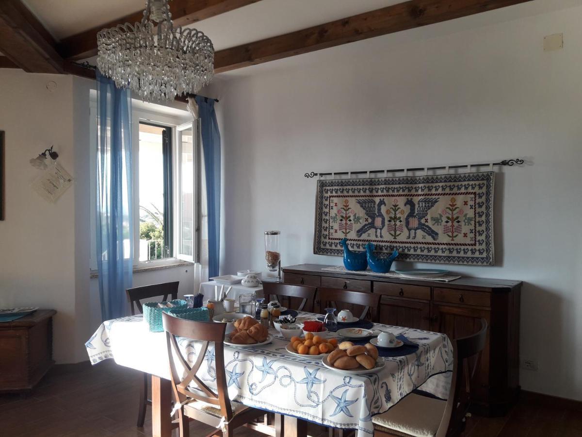 Il Ginepro Di Stintino Bed & Breakfast Bagian luar foto